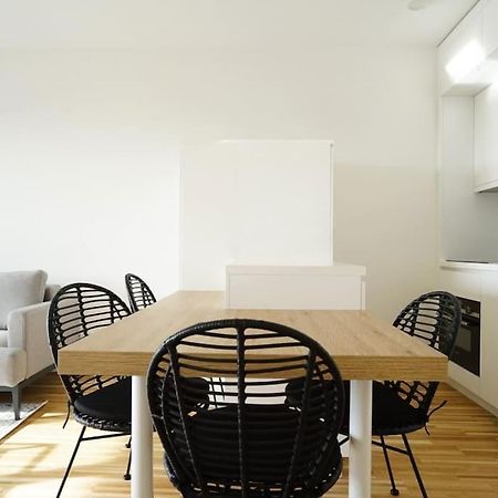 וינה Apartment With Terrace Near Metro Station And Spa מראה חיצוני תמונה